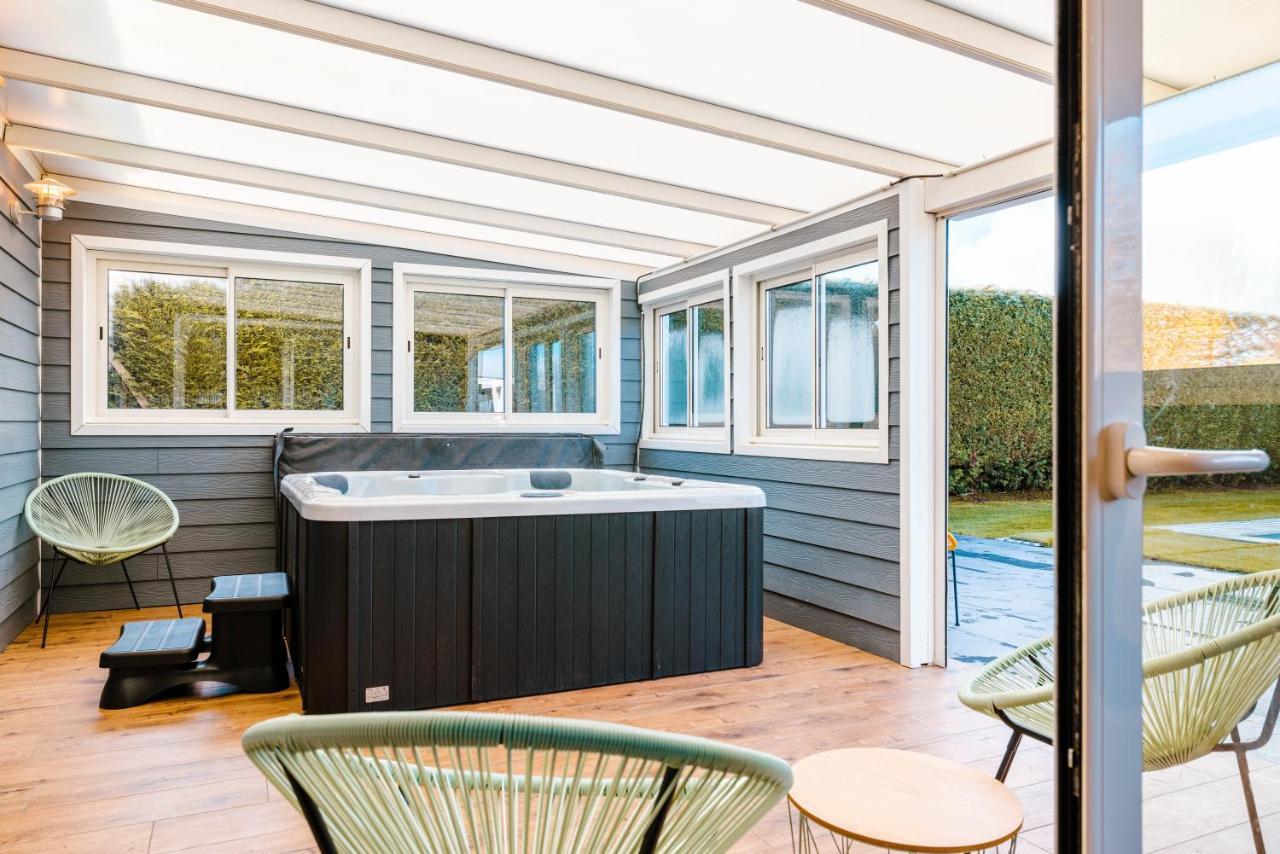 Grande Maison Avec Piscine Et Jacuzzi A La Campagne Desvres Exteriör bild