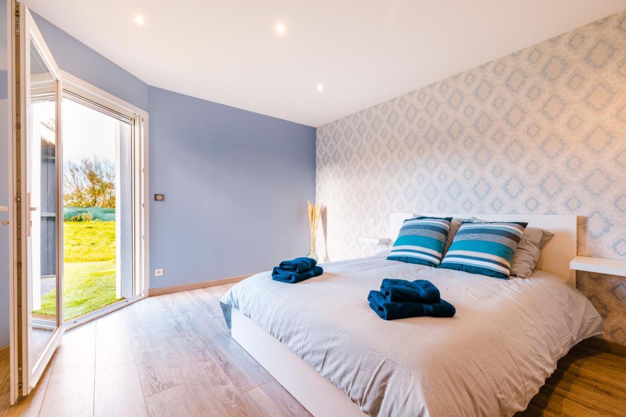 Grande Maison Avec Piscine Et Jacuzzi A La Campagne Desvres Exteriör bild